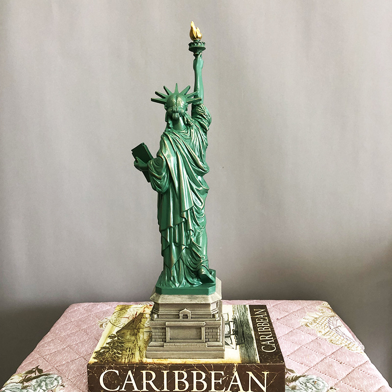 자유의 여신상 모델 책상 액세서리 수집품 여행 기념품  - Travel Accessories New York 리뷰 및 가격