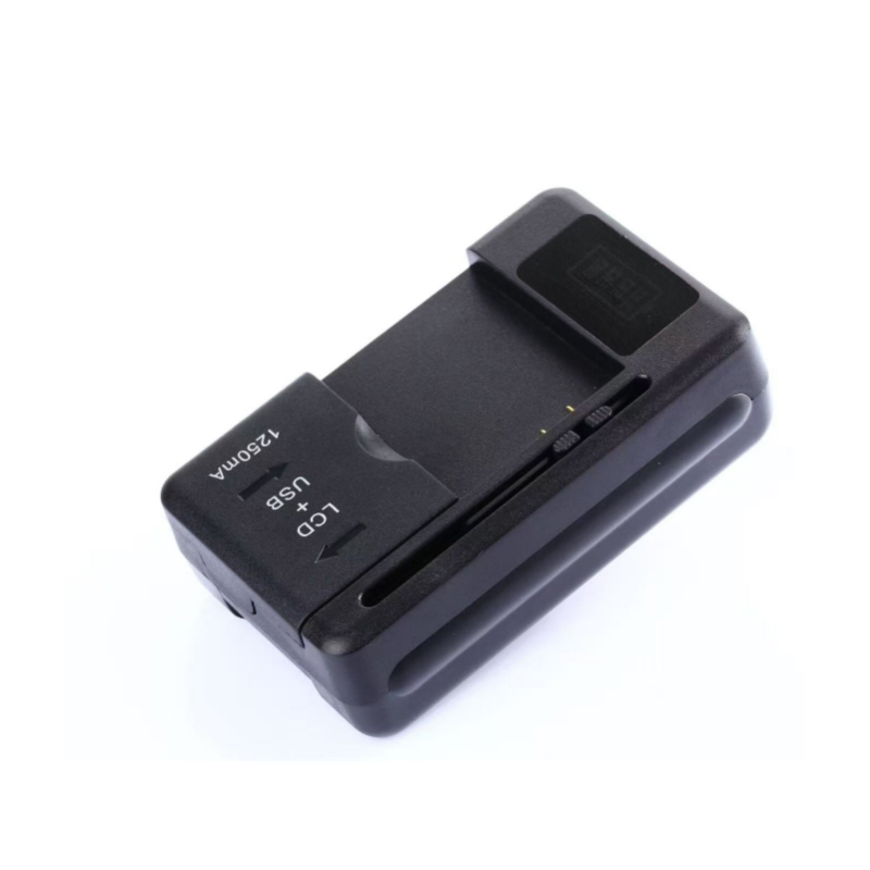USB 포트가 있는 휴대폰용 LCD 표시기 화면이 있는 - Travel Adapter Universal 리뷰 및 가격